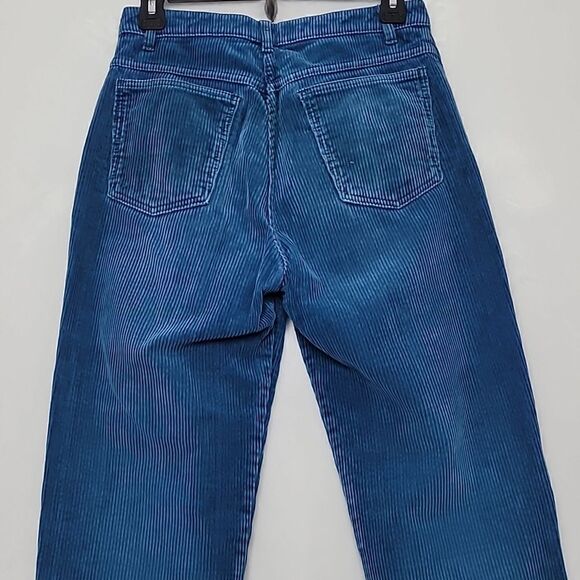 Vintage Gap Clothing Co. High Waist Ankle Corduroy Pants - Picture 4 of 7